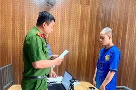 Bắt kẻ cướp tài sản của tài xế Grab trong đêm ở Vĩnh Long