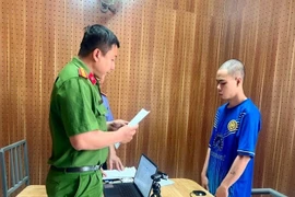 Bắt kẻ cướp tài sản của tài xế Grab trong đêm ở Vĩnh Long