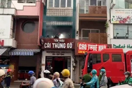 TP HCM: Cháy tiệm rượu trên đường Hai Bà Trưng