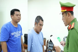 Bắt tạm giam hai nghi phạm trong vụ cướp hơn 54 tấn cá tra