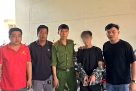 Bắt giữ đối tượng cướp dây chuyền vàng tại tiệm vàng ở Tây Ninh