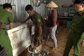 Bắt quả tang kho lạnh chứa hàng trăm kg mèo không rõ nguồn gốc