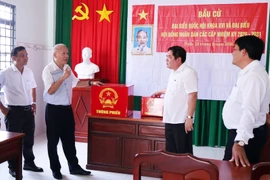 Kiểm tra công tác chuẩn bị bầu cử tại 3 xã ở An Giang
