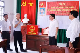 Kiểm tra công tác chuẩn bị bầu cử tại 3 xã ở An Giang