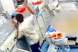 Điều dưỡng bị hành hung trong lúc cấp cứu bệnh nhân ở TP HCM