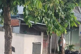 Sinh viên nước ngoài gặp nạn khi chạy xe máy tốc độ cao