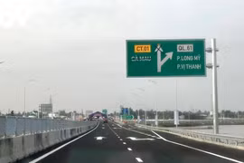 Vì sao cao tốc Hậu Giang - Cà Mau tạm dừng khai thác từ 16/3? 