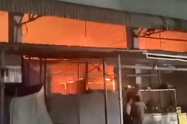 Hỏa hoạn rạng sáng tại Đồng Tháp, nhiều tiểu thương trắng tay