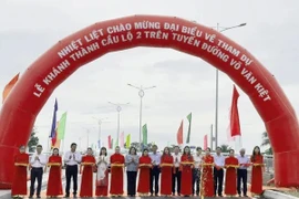 Vĩnh Long khánh thành cầu Lộ 2 trên tuyến đường Võ Văn Kiệt