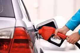 Giá xăng E5 RON 92 và RON 95 đồng loạt tăng từ chiều 4/9