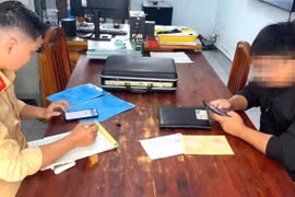 Khánh Hòa: Phạt tài xế lái xe ngược chiều trên đại lộ Nguyễn Tất Thành