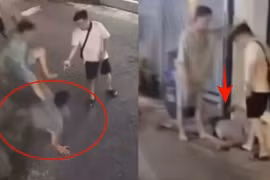 Clip gây sốc: Người đàn ông bị đạp, đá vào đầu đến ngất xỉu