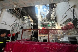 TP Cần Thơ: Cháy tiệm vàng trên đường Hùng Vương