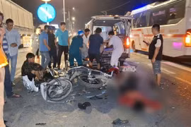 Va chạm giữa hai xe máy trên đường dẫn cao tốc TPHCM – Trung Lương