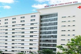 Người đàn ông rơi từ tầng 7 Bệnh viện Đa khoa Khánh Hoà