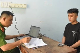 Đồng Tháp: Bắt nhanh đối tượng cướp giật dây chuyền tại tiệm vàng