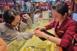 Giá vàng hôm nay 22/8: Vàng nhẫn tăng giá