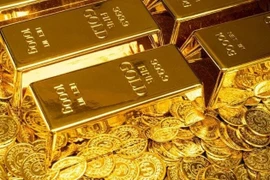 Giá vàng SJC lập kỷ lục mới, vàng nhẫn tăng mạnh 