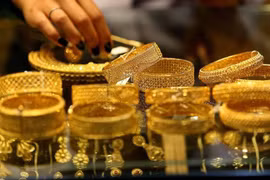 Giá vàng ngày 14/6: Quay đầu giảm mạnh, rủi ro lướt sóng tăng cao