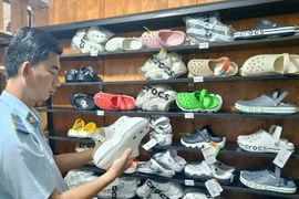 TPHCM: Tăng cường kiểm tra hàng giả trên nền tảng thương mại điện tử