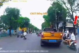 Xử phạt thanh thiếu niên lạng lách, đánh võng trên đường Nguyễn Ái Quốc