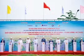 Dự án mở rộng cao tốc TPHCM – Trung Lương – Mỹ Thuận chính thức khởi công