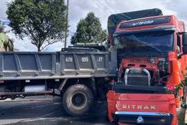 Xe đầu kéo gây tai nạn liên hoàn trên tuyến tránh Tây Buôn Ma Thuột