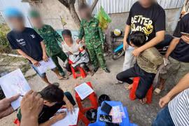 Cà Mau: Bắt giữ 2 đối tượng tàng trữ trái phép chất ma túy