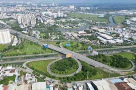 TP HCM đẩy nhanh các dự án giao thông trọng điểm kết nối Tây Ninh