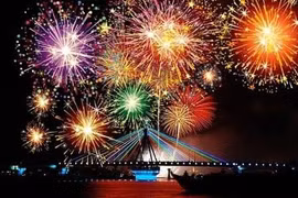 Cần Thơ lần đầu tổ chức lễ hội văn hóa sông nước với drone tại bến Ninh Kiều