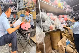 TP HCM: Tạm giữ hơn 5.000 mũ bảo hiểm không rõ nguồn gốc