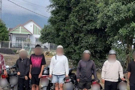 Phát hiện nhóm thanh thiếu niên tụ tập “săn mây” bằng xe độ ở Tây Ninh