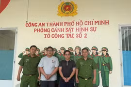 TPHCM: Bắt đối tượng dùng giấy tờ giả thuê hàng loạt ô tô rồi mang đi cầm cố