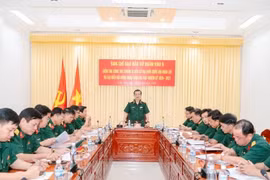 Kiểm tra thực tế công tác chuẩn bị bầu cử tại Bộ CHQS TP Cần Thơ