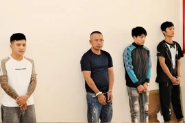 Bắt quả tang 4 đối tượng tổ chức sử dụng ma túy tại Cần Thơ