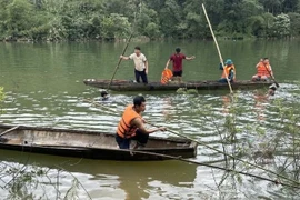 Lật ghe chở người đi làm rẫy tại Nam Trà My, một người tử vong