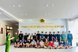 Triệt phá đường dây vận chuyển ma túy từ Campuchia về TPHCM