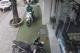 Trộm xe máy chỉ trong 10 giây bị camera ghi lại tại Đồng Nai