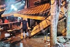 Hai xe máy lao lên vỉa hè, hai người tử vong ở Gò Vấp