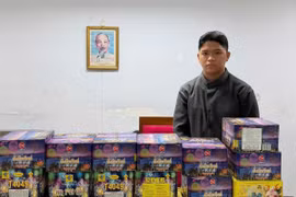 Đà Nẵng: Tạm giữ nam thanh niên buôn bán pháo nổ trái phép