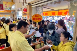 Giá vàng hôm nay 21/8: Vàng SJC lập kỷ lục mới, chạm mốc 125,4 triệu đồng