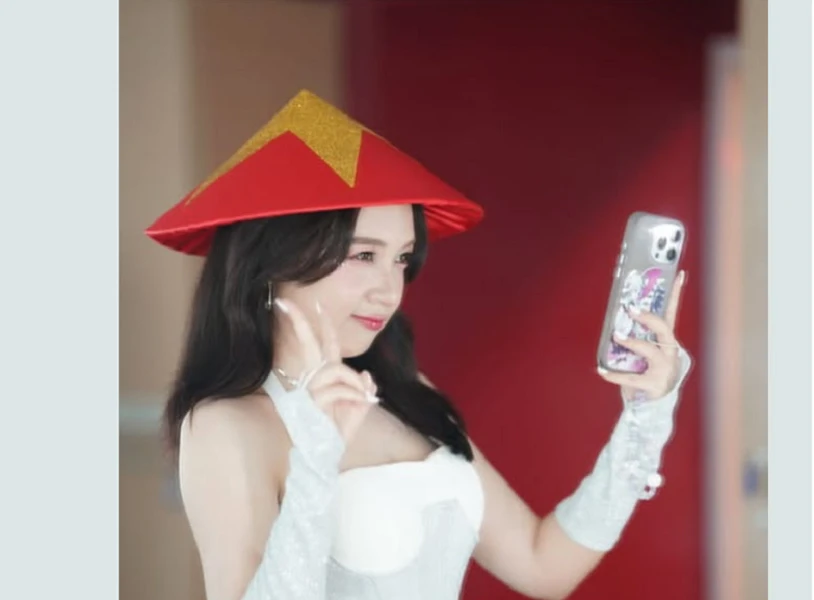 MC hot nhất Liên Quân khiến dân tình ngỡ ngàng chỉ với khoảnh khắc này