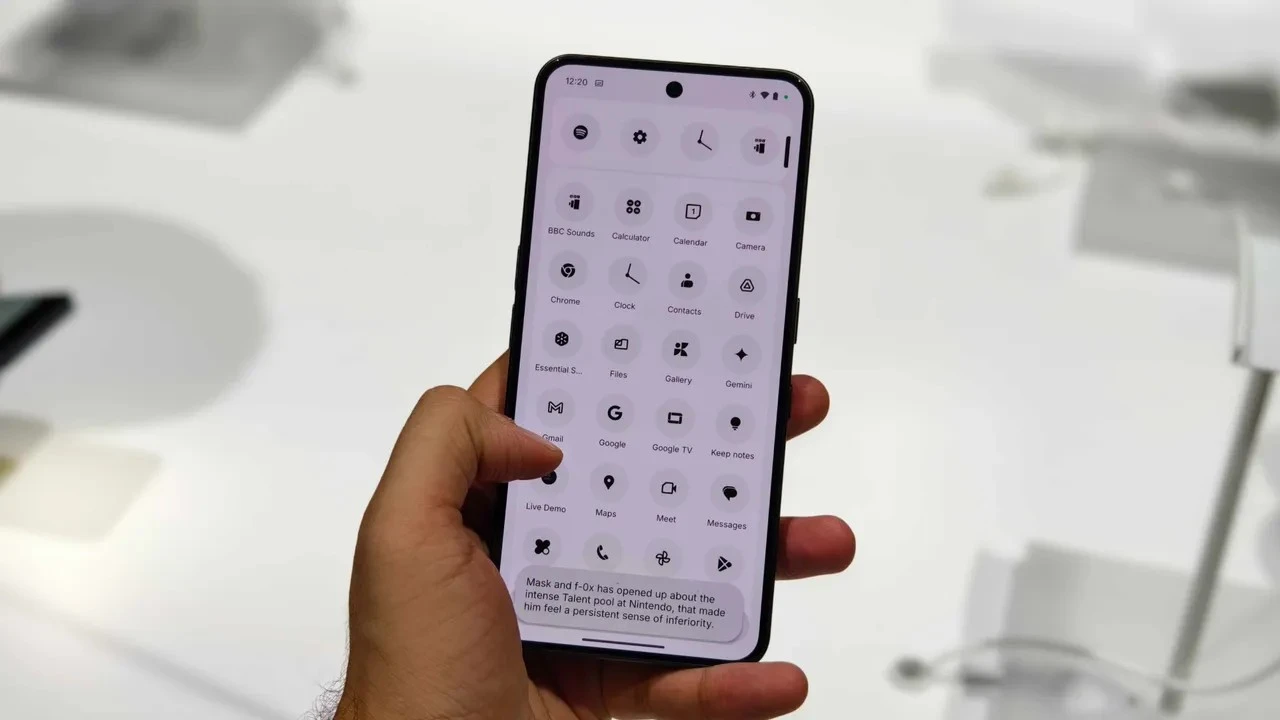 Không phải Samsung, đây mới là điện thoại Android hot nhất 