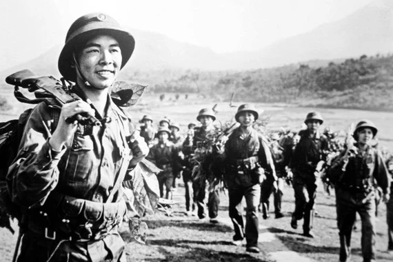 Khám phá 10 “bảo bối” bất khả li thân của bộ đội Việt Nam 