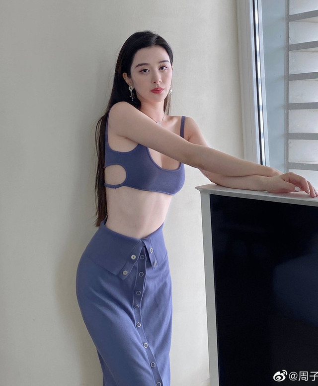 Cô gái Trung Quốc đẹp như nữ thần, bị đồn yêu Huỳnh Hiểu Minh - Hình 7 Co gai Trung Quoc dep nhu nu than, bi don yeu Huynh Hieu Minh-Hinh-7