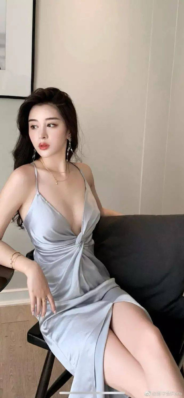 Cô gái Trung Quốc đẹp như nữ thần, bị đồn yêu Huỳnh Hiểu Minh - Hình 8 Co gai Trung Quoc dep nhu nu than, bi don yeu Huynh Hieu Minh-Hinh-8