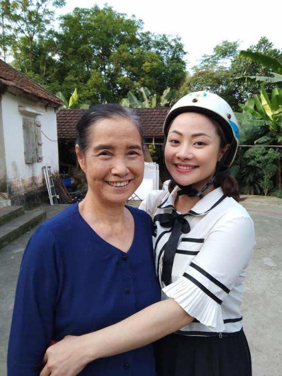 Loạt ảnh cuộc sống đời thường ít biết của diễn viên Ngọc Tản - Hình 3 Loat anh cuoc song doi thuong it biet cua dien vien Ngoc Tan-Hinh-3