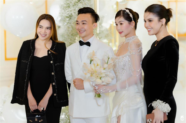 Lộ diện mỹ nhân bắt được hoa cưới Lê Âu Ngân Anh - Hình 3 Lo dien my nhan bat duoc hoa cuoi Le Au Ngan Anh-Hinh-3
