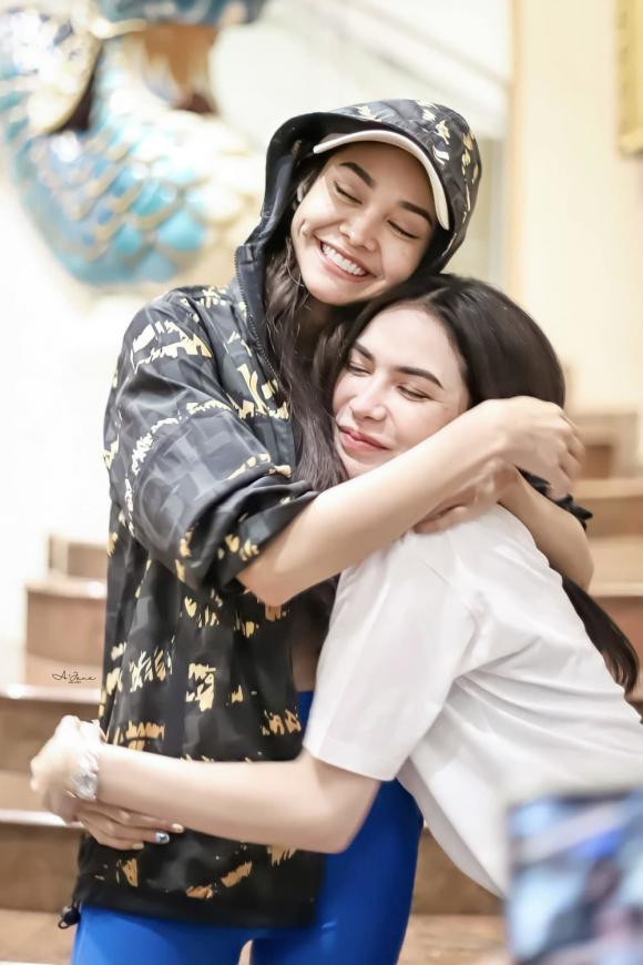 Thời thơ ấu và quá khứ của Á hậu 1 Miss Grand 2022 - Hình 11 Thoi tho au va qua khu cua A hau 1 Miss Grand 2022-Hinh-11