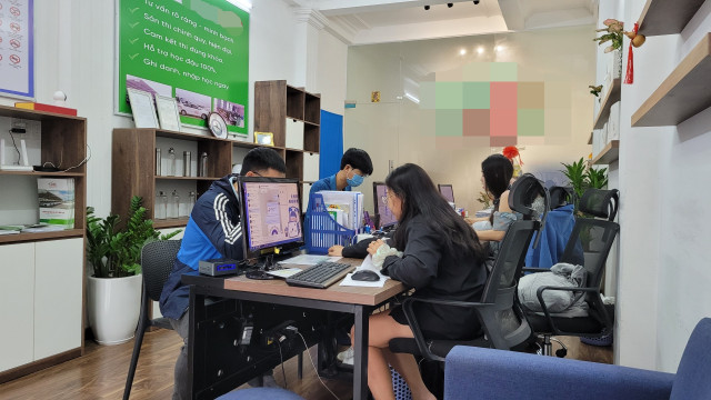 Loạn giá học bằng lái ôtô tại TP HCM Loan gia hoc bang lai oto tai TP HCM